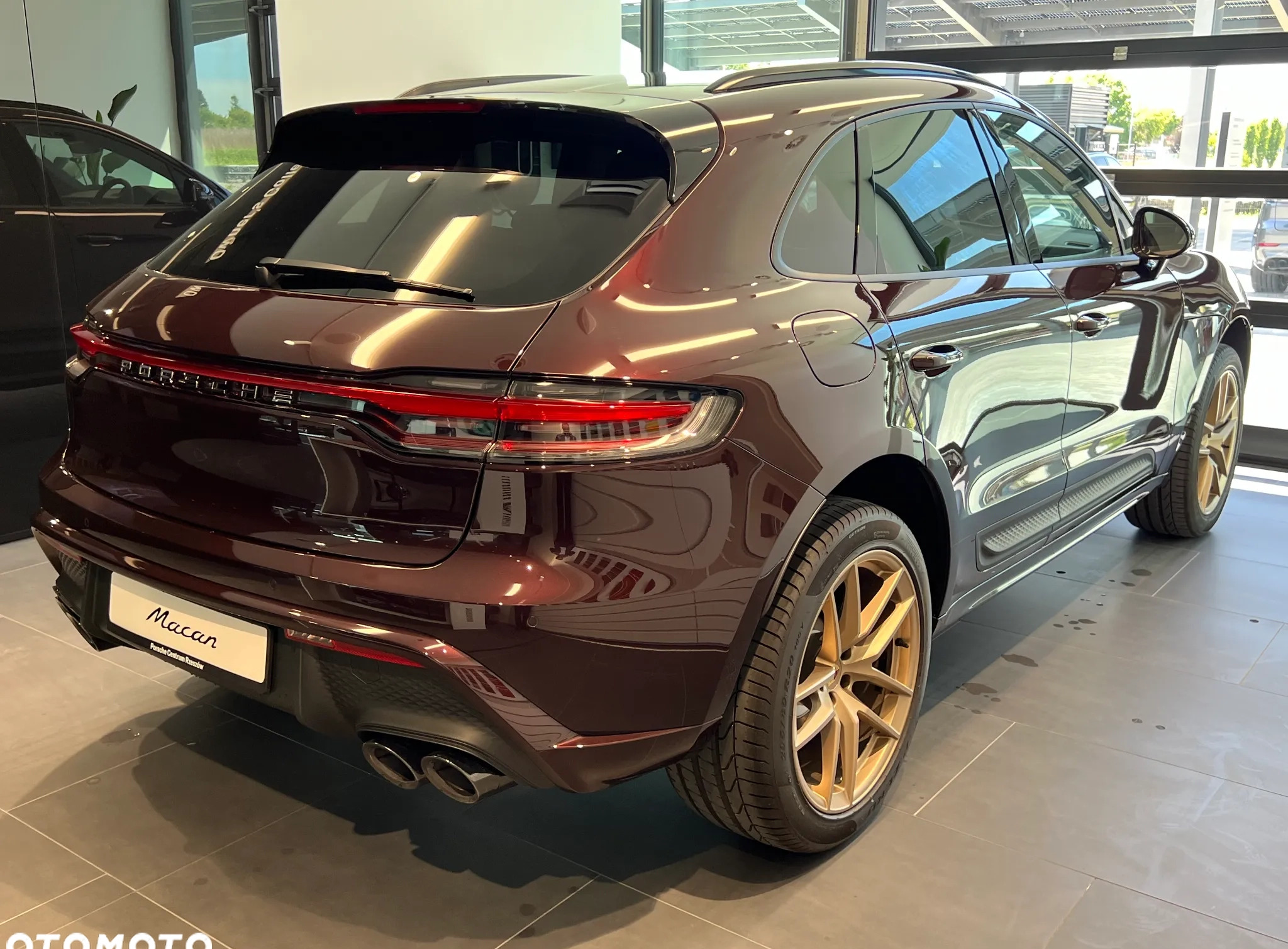 Porsche Macan cena 360338 przebieg: 10, rok produkcji 2024 z Żarki małe 29